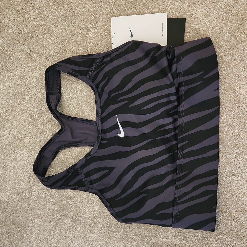 NWT Nike workout bra